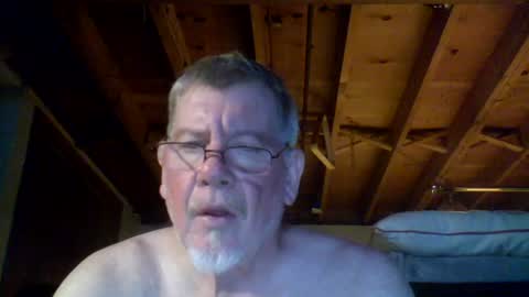 Snapshot of mrblade666 chatting on July 17, 12:06 am mrblade666 online show from July 17, 12:06 am