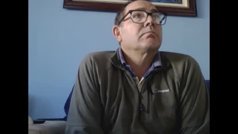 Snapshot of mrcaruso chatting on December 1, 1:49 pm Mrcaruso online show from December 1, 1:49 pm