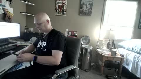 Snapshot of mrclean_55 chatting on September 24, 4:21 pm MrClean55 online show from September 24, 4:21 pm