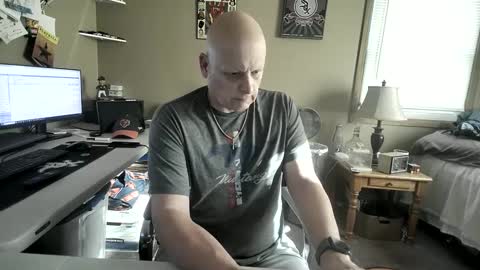 Snapshot of mrclean_55 chatting on October 3, 9:23 pm MrClean55 online show from October 3, 9:23 pm