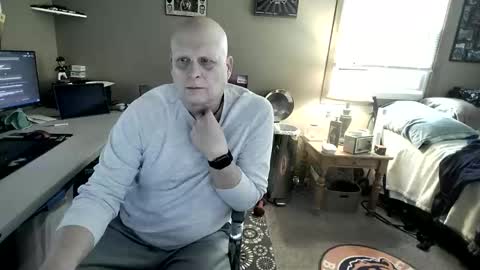Snapshot of mrclean_55 chatting on November 17, 4:35 pm MrClean55 online show from November 17, 4:35 pm