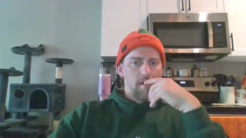 Snapshot of mrcumfixit chatting on October 12, 3:11 pm mrcumfixit online show from October 12, 3:11 pm