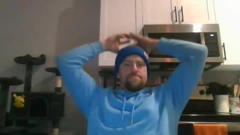 Snapshot of mrcumfixit chatting on October 22, 9:03 pm mrcumfixit online show from October 22, 9:03 pm