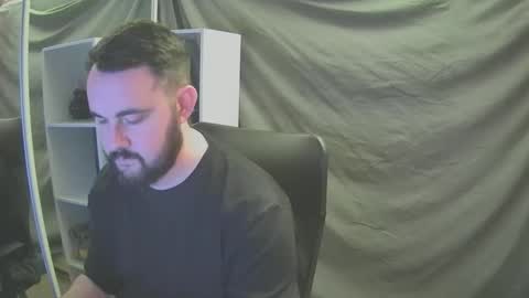 Mr Curved online show from December 20, 7:17 pm