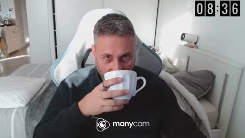 mrdr000 online show from March 31, 6:36 am