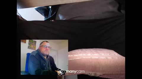 Snapshot of mrduplo1975 chatting on June 15, 1:46 pm MrJohnsen1975 online show from June 15, 1:46 pm