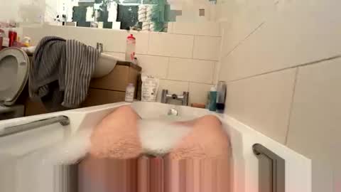 Snapshot of mrel69681500 chatting on November 24, 6:29 pm mrel69681500 online show from November 24, 6:29 pm