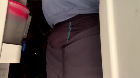 mreric_210 online show from November 22, 7:40 am