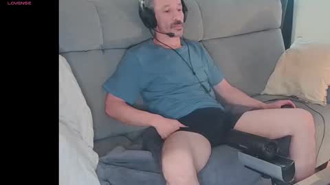 Snapshot of mreurope69 chatting on September 26, 9:46 am I am Hardy online show from September 26, 9:46 am