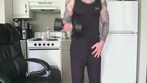 IwantU2WatchME online show from April 5, 1:58 am