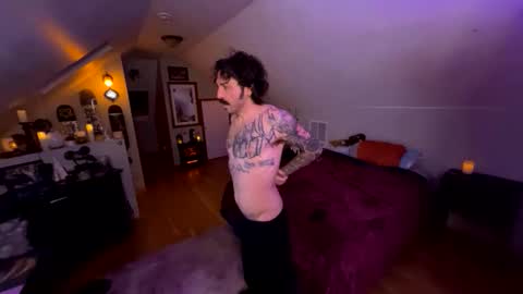 mrfanceypants online show from January 19, 8:07 am