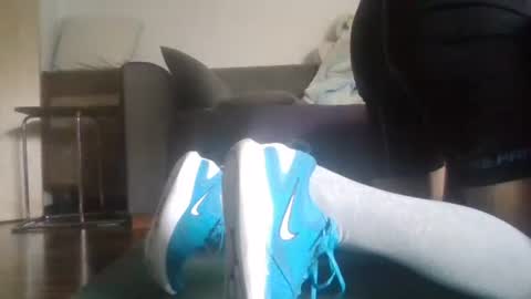 Snapshot of mrhandsomelovee chatting on October 23, 8:35 am Nikola online show from October 23, 8:35 am