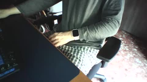Snapshot of mrhotboy9906 chatting on October 19, 2:18 pm mrhotboy9906 online show from October 19, 2:18 pm