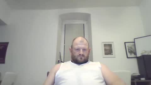 mrhotsex69 online show from December 17, 3:01 am