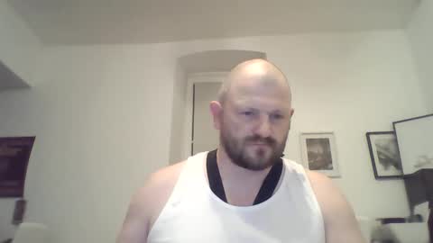 mrhotsex69 online show from April 1, 10:29 pm