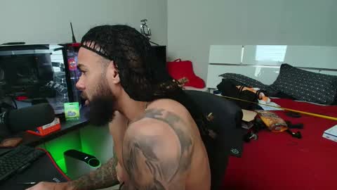 Snapshot of mrjacksonsplayroom chatting on February 27, 6:19 pm X TeamTJackson tnacamgirls online show from February 27, 6:19 pm