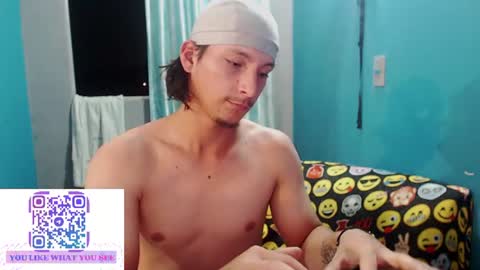 Snapshot of mrkingsaintx chatting on July 1, 1:40 am DEIVI online show from July 1, 1:40 am