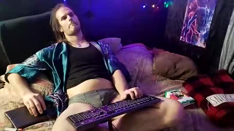 Snapshot of mrkinksized chatting on January 14, 11:31 am MrKinkSized online show from January 14, 11:31 am