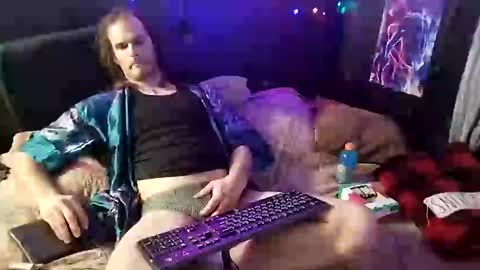 Snapshot of mrkinksized chatting on January 14, 2:32 pm MrKinkSized online show from January 14, 2:32 pm