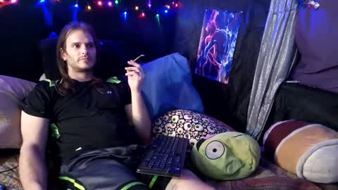 Snapshot of mrkinksized chatting on February 11, 5:37 am MrKinkSized online show from February 11, 5:37 am