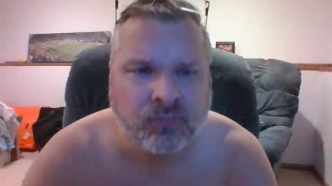 Snapshot of mrlovalova83 chatting on February 23, 5:34 am mrlovalova83 online show from February 23, 5:34 am