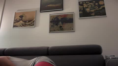 Snapshot of mrmooser42 chatting on December 2, 5:59 am TaleOfLaura online show from December 2, 5:59 am