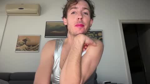 Snapshot of mrmooser42 chatting on December 15, 7:35 am TaleOfLaura online show from December 15, 7:35 am