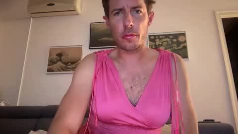 Snapshot of mrmooser42 chatting on September 15, 10:21 pm TaleOfLaura online show from September 15, 10:21 pm