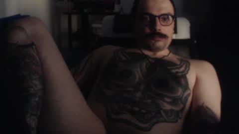 Snapshot of mrn0ice chatting on November 5, 4:18 pm MR NO ICE online show from November 5, 4:18 pm