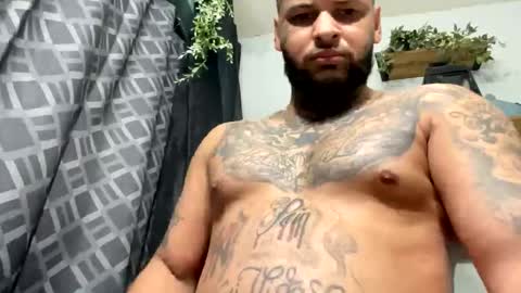 mrnineinch1995 online show from February 23, 1:47 am