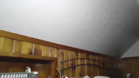 Snapshot of mromg007 chatting on July 9, 3:32 am mromg007 online show from July 9, 3:32 am