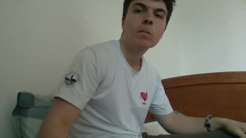 mrpine504 online show from April 18, 1:42 am