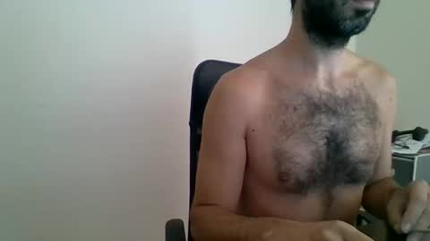 Snapshot of mrralph__90 chatting on October 10, 7:51 am Mrralph online show from October 10, 7:51 am