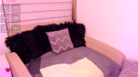 Snapshot of mrs_griseld chatting on April 20, 7:26 pm Griseld online show from April 20, 7:26 pm