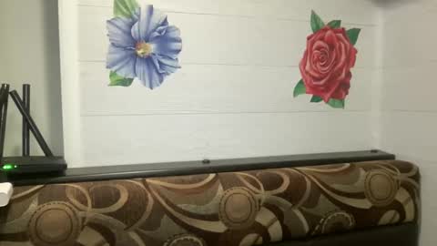 Snapshot of mrs_kinkie chatting on December 7, 11:34 pm mrs_kinkie online show from December 7, 11:34 pm