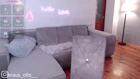 Snapshot of mrs_kitty69 chatting on February 9, 12:08 pm mrs kitty69 online show from February 9, 12:08 pm