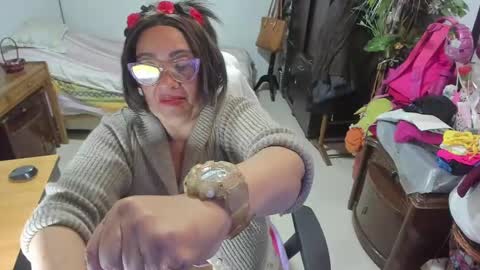 Snapshot of mrs_mommy chatting on March 9, 1:46 am mrs_mommy online show from March 9, 1:46 am