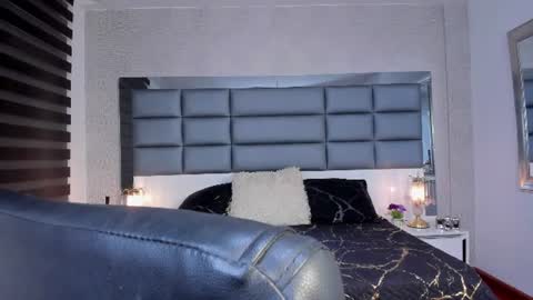 Snapshot of mrs_regina_clk chatting on July 8, 4:17 am Regina online show from July 8, 4:17 am