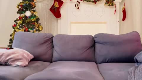 Snapshot of mrshlongboy21 chatting on December 10, 3:44 pm mrshlongboy21 online show from December 10, 3:44 pm