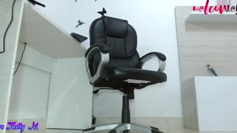 Snapshot of mrskatty chatting on March 6, 5:00 pm Tell me Katty online show from March 6, 5:00 pm