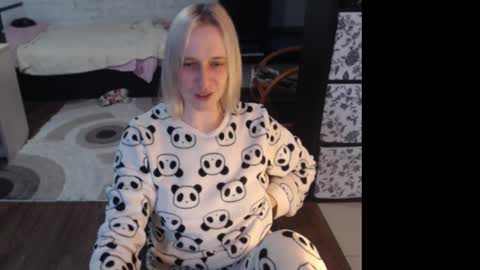 Sasha online show from February 20, 1:22 pm