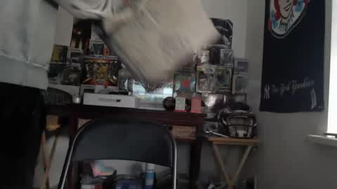 Snapshot of mrsoonicexrated chatting on February 16, 3:27 pm mrsoonicexrated online show from February 16, 3:27 pm