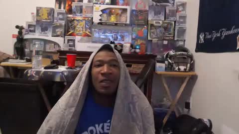 Snapshot of mrsoonicexrated chatting on February 18, 6:48 am mrsoonicexrated online show from February 18, 6:48 am