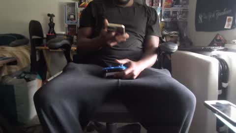 Snapshot of mrsoonicexrated chatting on September 25, 8:23 pm mrsoonicexrated online show from September 25, 8:23 pm