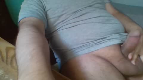 Snapshot of mrtape chatting on February 12, 9:22 pm Roy Fucker online show from February 12, 9:22 pm