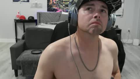 Snapshot of mrwagz420 chatting on May 31, 3:26 am mrwagz420 online show from May 31, 3:26 am