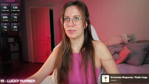 Snapshot of ms_allison chatting on April 29, 5:17 pm Allison online show from April 29, 5:17 pm