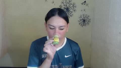 Bella online show from April 4, 12:02 pm