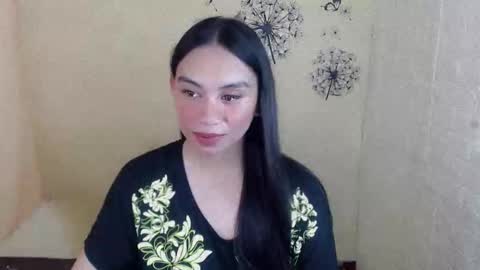 Bella online show from April 7, 3:34 pm