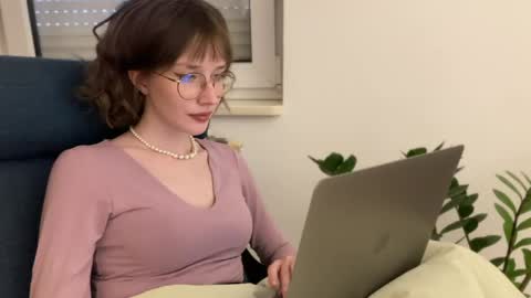 Snapshot of ms_christiana chatting on April 30, 4:57 pm ms_christiana online show from April 30, 4:57 pm